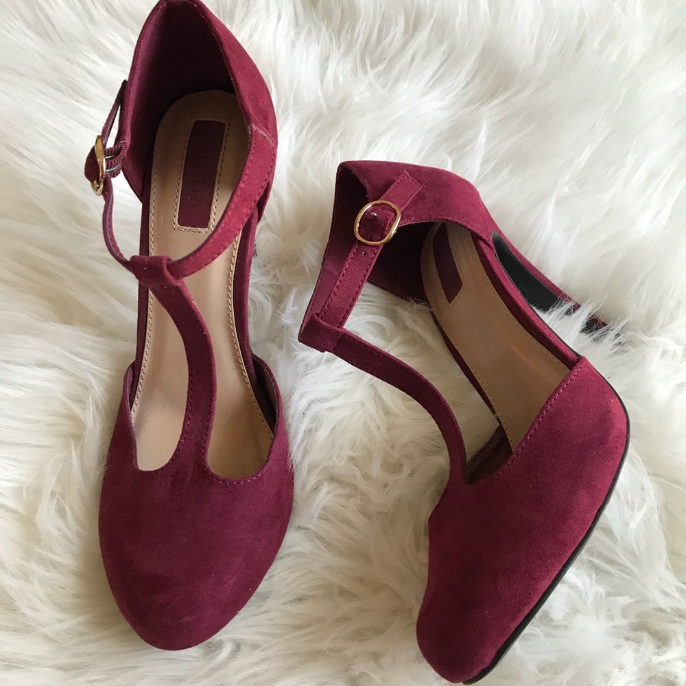 Forever 21 Burgundy Heels Pumps Size 7.5 EUC - Picture 3 of 8